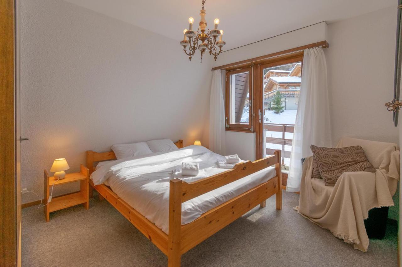 לה צומאז Apartment Mont-Parrain מראה חיצוני תמונה